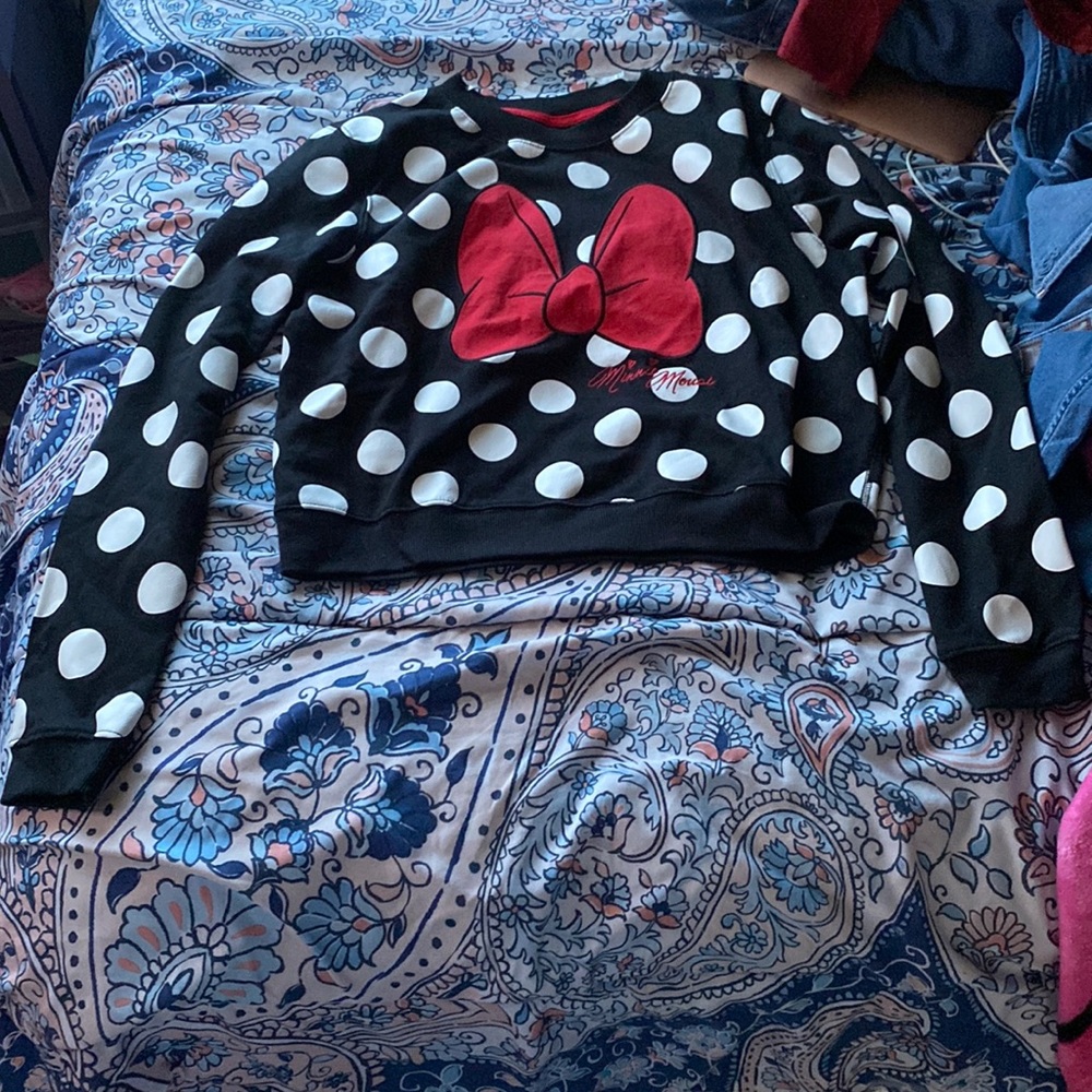 (NWT)MINNIE MOUSE CREWNECK